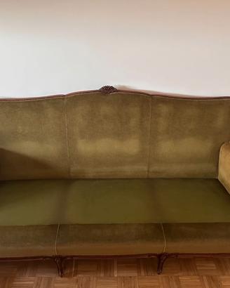 Divano vintage in velluto verde – struttura in leg