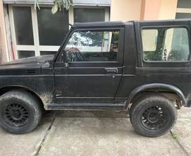 Suzuki samurai