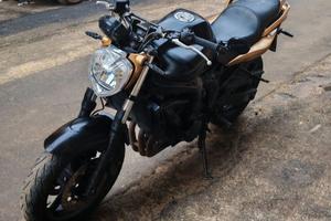 Yamaha Fz6