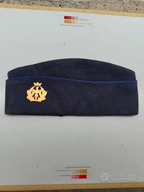 Basco Aeronautica Militare Italiana con Distintivo