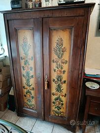 Armadio in Stile Ante Dipinte