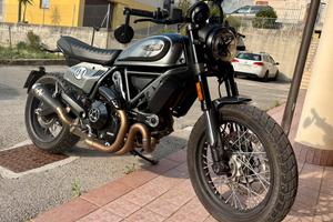 Ducati Scrambler 800 Nightshift