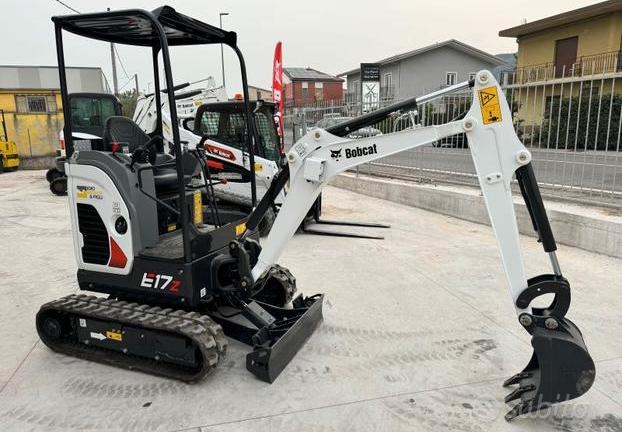 Miniescavatore bobcat e17z nuovo