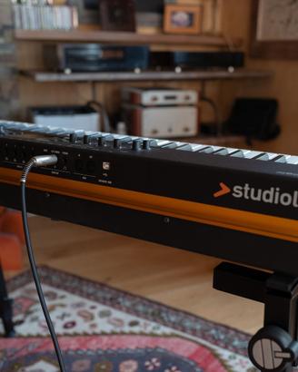 Studiologic Numa 73