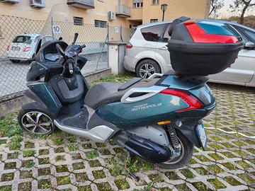 Peugeot Metropolis 400-Aprile 2019