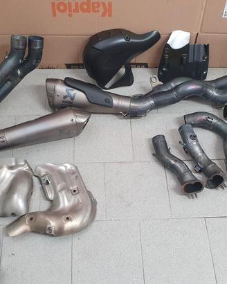 Scarico akrapovic v4 v4s v4r