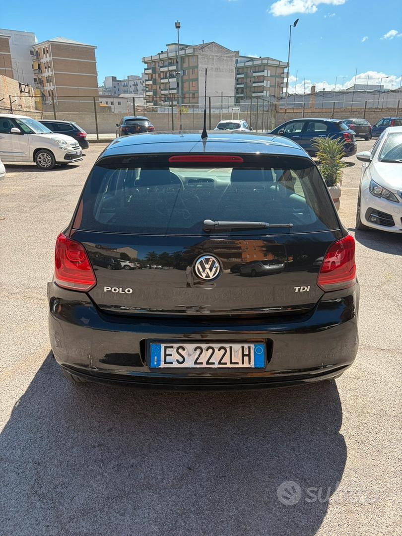 Volkswagen Polo 2013 photo 2