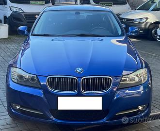 BMW 320D STATION WAGON - CAMBIO AUOMATICO - MOTORE