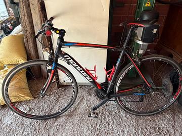 Bici ibrida Montana