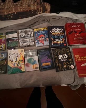 Lotto 15 libri
