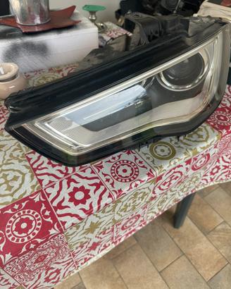 Originale Audi A3 8v faro xenon sx