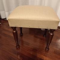 scabello pouff da camera