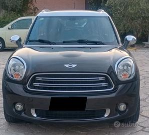 Mini Cooper D Countryman 2.0 Business Automatica