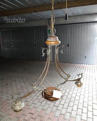 Lampadario sospeso