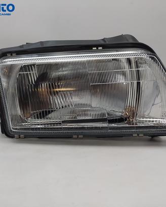 Faro ant dx AUDI A4 B5 (8D2) '94