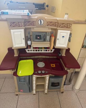 Cucina giocattolo