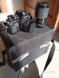 Yashica FX-3 Super 2000, 2 obbiettivi, custodia 