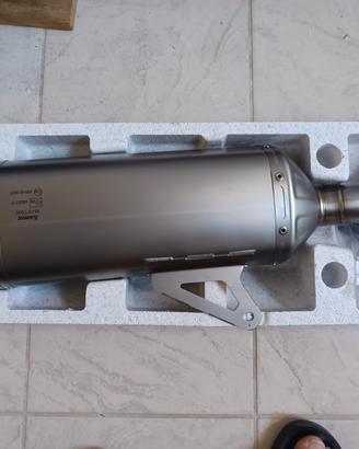 Akrapovic scarico omologato per CF moto 450 mt