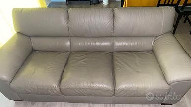 Divano in vera pelle Chateau D'ax