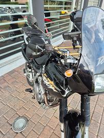 honda  dominetor  650