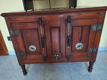 credenza ghiacciaia