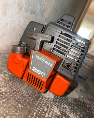Decespugliatore HUSQVARNA 25R