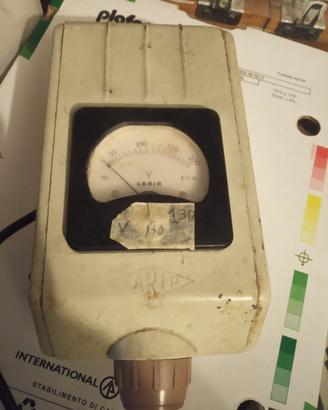 RIDUTTORE DI TENSIONE ALTERNATA 120 Vac