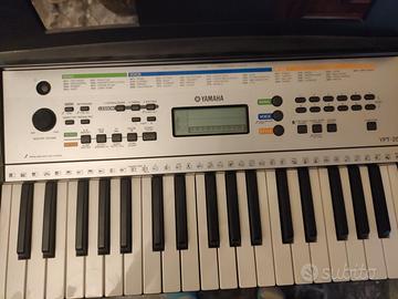 Pianola Yamaha ypt 255