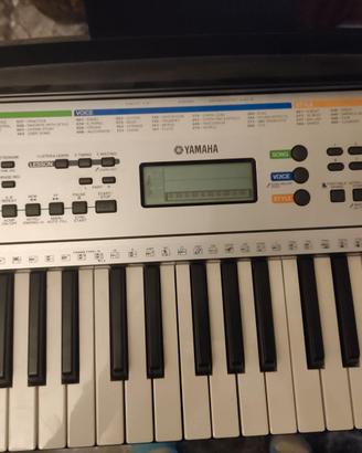 Pianola Yamaha ypt 255
