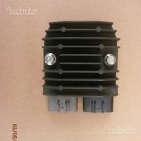 REGOLATORE DI TENSiONE YAMAHA FZ1 FZ8