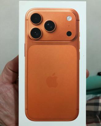 iPhone 17 Pro Cosmic Orange 256GB