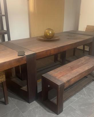 Tavolo tutto legno stile taverna