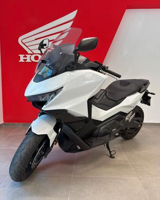 Honda Forza 750 del 2025 con KM 10.950