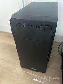 Computer fisso nuovo