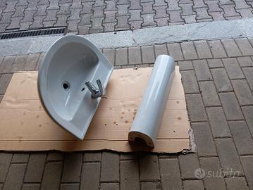 Lavabo con colonna nuovo con miscelatore 