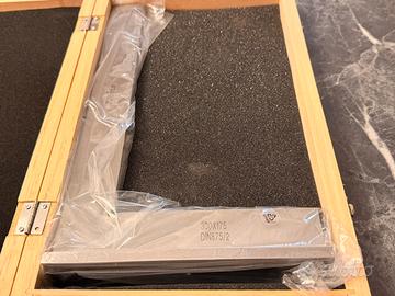 Squadra a cappello in acciaio normalizzato