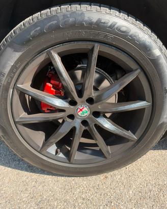 CERCHI 19” CON GOMME MICHELIN INVERNALI 235/55/19