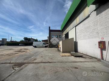 CAPANNONE A SANTA MARIA DI SALA