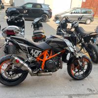 Ktm duke 690 depotenziata solo a libretto