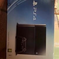 PS4 con scatola originale con giochi