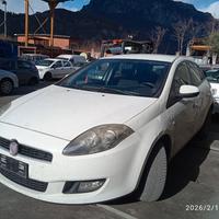 FIAT BRAVO 1.6 TD 2011 198A3000  PER RICAMBI