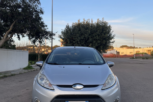 FORD FIESTA 1.4 TDCI TITANIUM