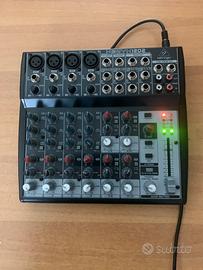 Mixer analogico Behringer Xenyx 1202