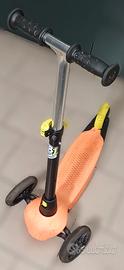 Monopattino tre ruote bambino Decathlon Oxelo B1