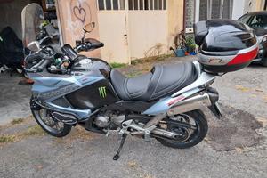 HONDA VARADERO 