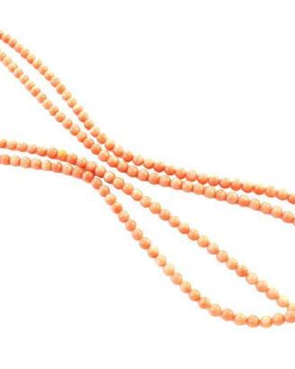 Collana a due fili di Corallo mm 4,5 circa, con ch