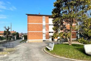 3 LOCALI A LONATO DEL GARDA