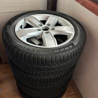 Set cerchi Volkswagen e gomme Pirelli