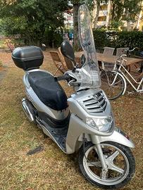 Scooter Sym 125