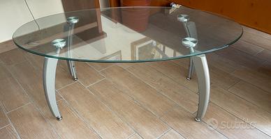 Tavolino da salotto in vetro e metallo